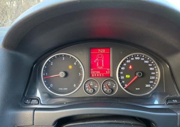 Volkswagen Tiguan cena 33999 przebieg: 242435, rok produkcji 2008 z Pyskowice małe 407